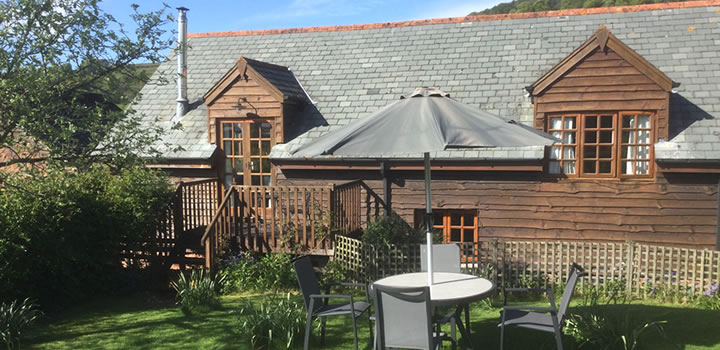 Floras Barn Self Catering Cottage